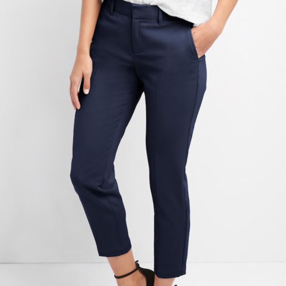 NWT navy blue slim crop slacks